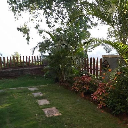 Inaya Bungalow Panchgani Exterior foto
