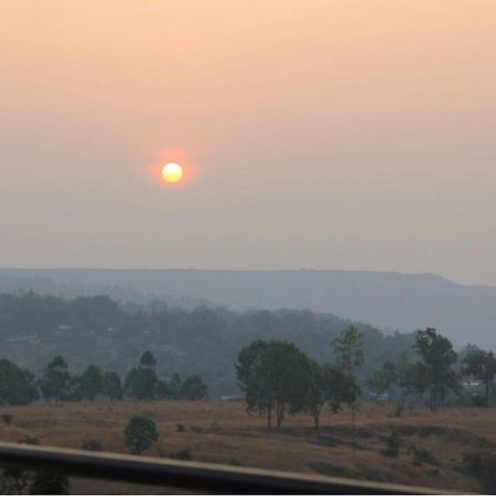 Inaya Bungalow Panchgani Exterior foto
