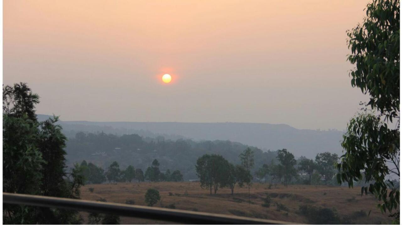 Inaya Bungalow Panchgani Exterior foto